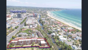 Beach-side Retreat, Frankston